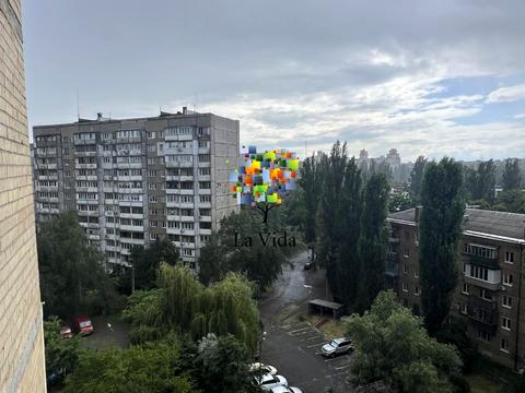 квартира за адресою Академіка Вернадського бульв., 57