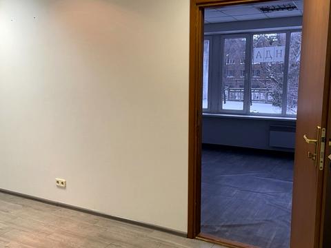 комерційна за адресою Миколи Василенка вул., 7