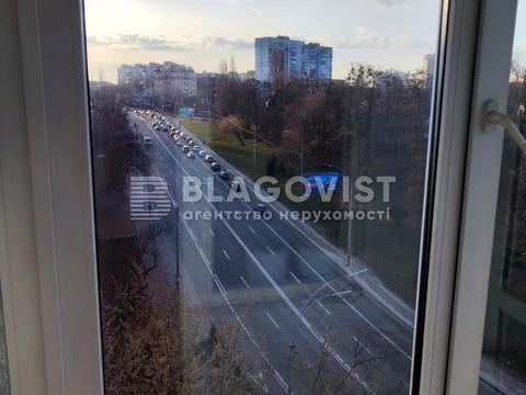 квартира по адресу Щусева ул., 40