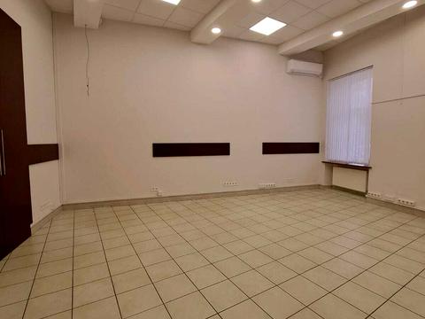 комерційна за адресою Госпітальєрів пров. (2-й Лермонтовський), 13