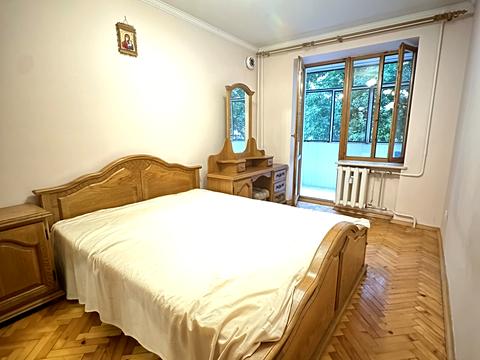квартира за адресою Богдана-Ігора Антонича вул., 2