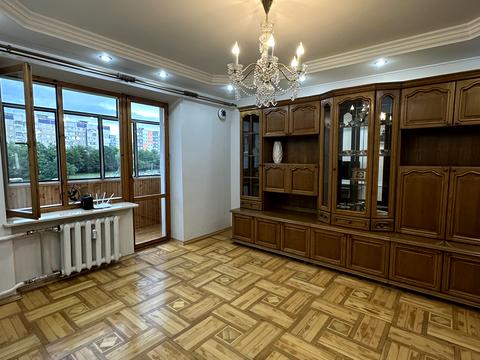 квартира за адресою Богдана-Ігора Антонича вул., 2