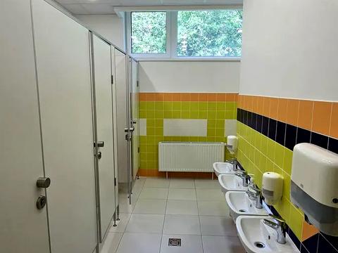 комерційна за адресою Предславинська вул., 53а