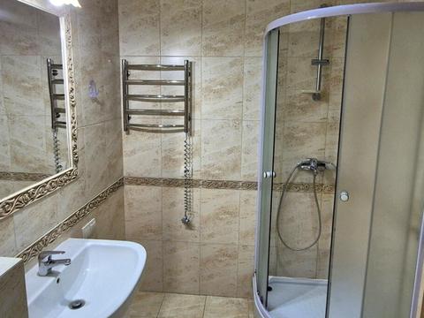 квартира за адресою Патріарха Мстислава Скрипника вул., 40