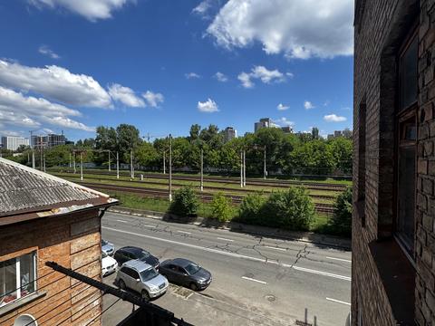 комерційна за адресою Миколи Грінченка вул., 8