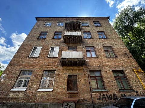 комерційна за адресою Миколи Грінченка вул., 8