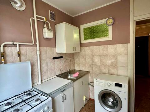квартира по адресу Космонавтів ул., 8а