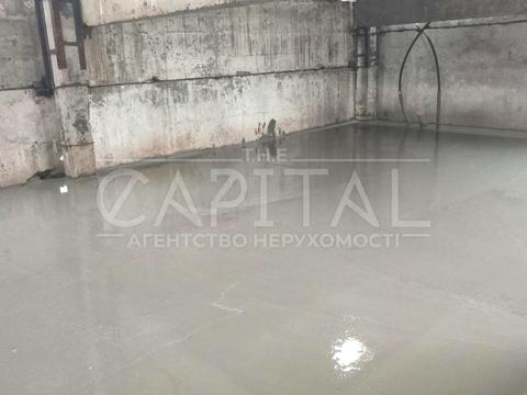 коммерческая по адресу Каменярів ул., 1