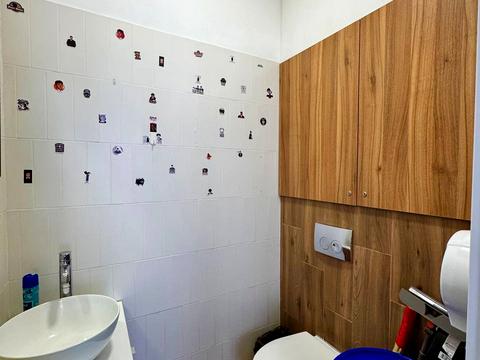комерційна за адресою Михайла Максимовича вул. (Онуфрія Трутенка), 26-Б