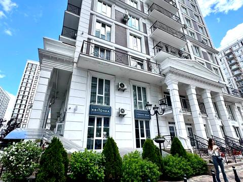 комерційна за адресою Михайла Максимовича вул. (Онуфрія Трутенка), 26-Б