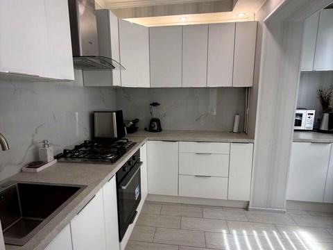 квартира за адресою Академіка Булаховського вул., 36