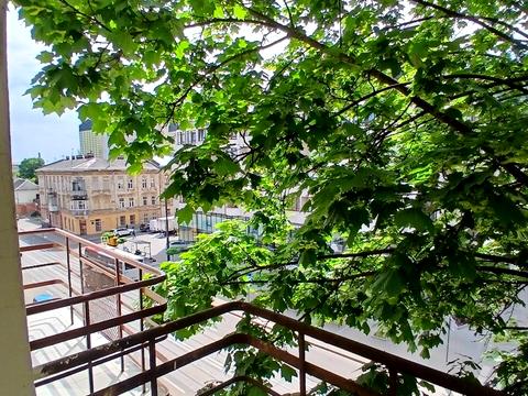квартира за адресою Богдана Хмельницького вул., 105