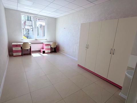 комерційна за адресою Люстдорфська дорога вул., 90г