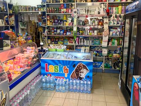 комерційна за адресою Вишнева вул., 34