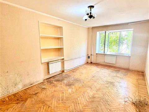 квартира за адресою Будівельників вул., 12