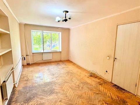 квартира за адресою Будівельників вул., 12