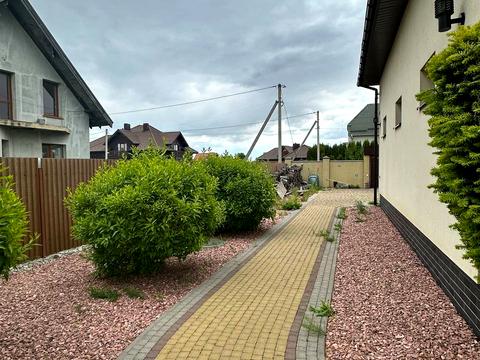 будинок за адресою с. Тарасове, Квітнева вул.