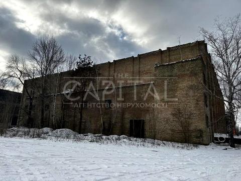 комерційна за адресою Велика Кільцева вул., 2