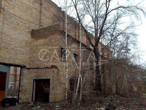комерційна за адресою Велика Кільцева вул., 2