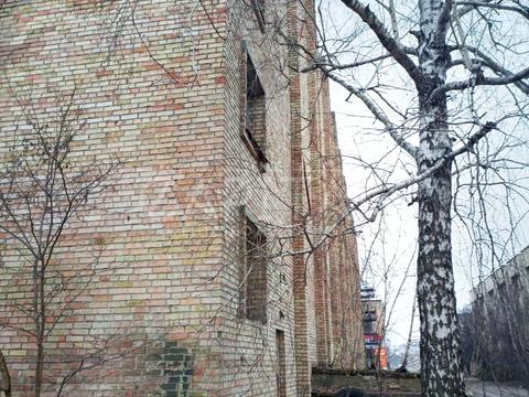 комерційна за адресою Велика Кільцева вул., 2