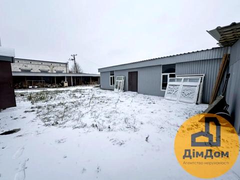коммерческая по адресу Харківська, 43