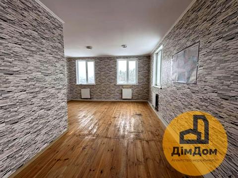 коммерческая по адресу Харківська, 43