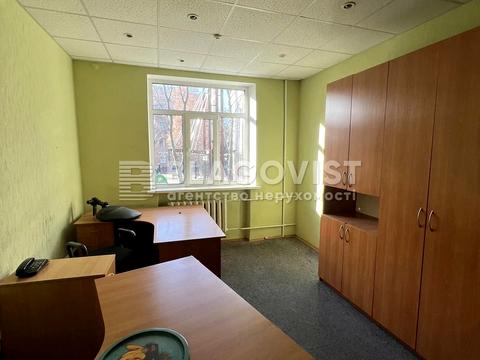 комерційна за адресою Віталія Скакуна вул. (Академіка Каблукова), 4