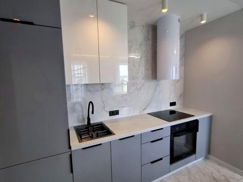 квартира за адресою Степана Бандери вул., 77-Б