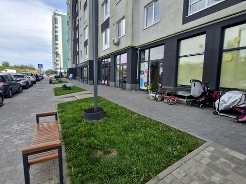 комерційна за адресою Трускавецька вул., (125)