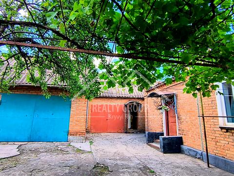 будинок за адресою Кривий Ріг, Базавлуцька вул. (Волзька), 4