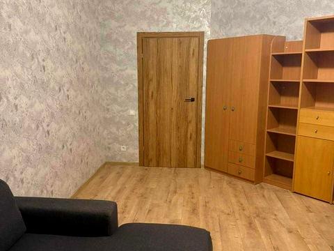 квартира за адресою Метрологічна вул., 21