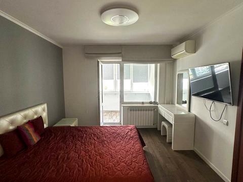 квартира за адресою Драгоманова вул., 12-А