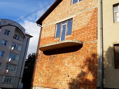 квартира за адресою Чернівці, Авангардна вул., 45