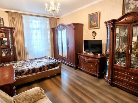 квартира за адресою Велика Васильківська вул. (Червоноармійська), 42