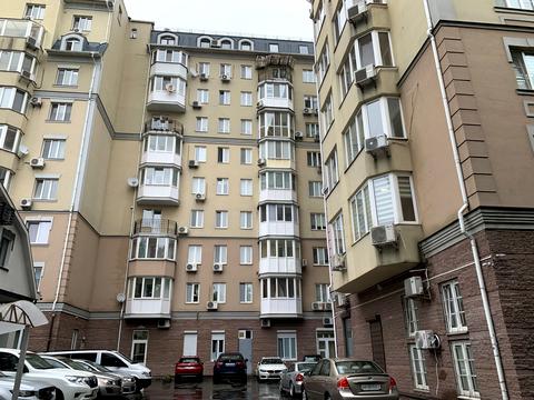 квартира за адресою Почайнинська вул., 25/49