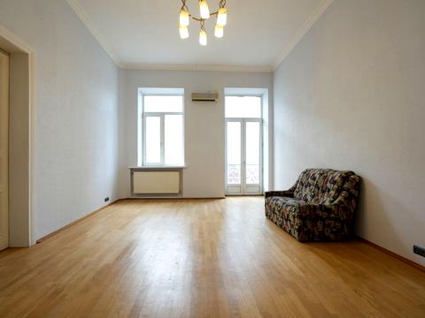 квартира за адресою Саксаганського вул., 28