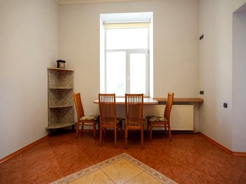 квартира за адресою Саксаганського вул., 28