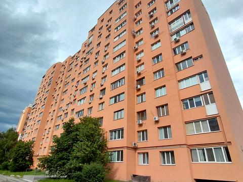 квартира по адресу Дружбы Народов ул., 228а