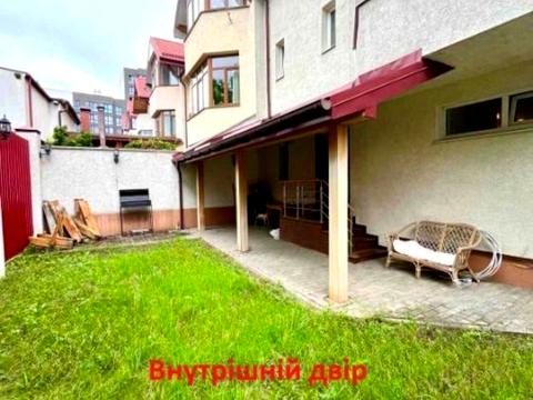 дом по адресу Варшавская ул.