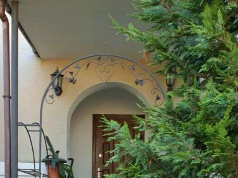 будинок за адресою Торгова вул.