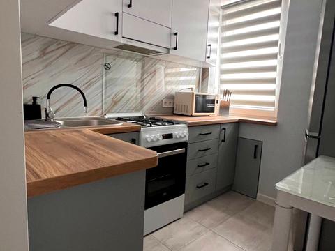 квартира за адресою Наукова вул., 53