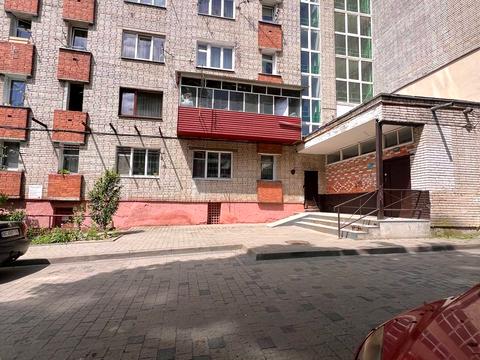 квартира за адресою Наукова вул., 53