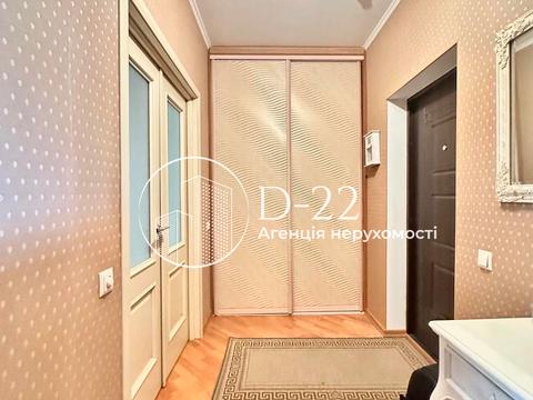 квартира за адресою Драгоманова вул., 6/1