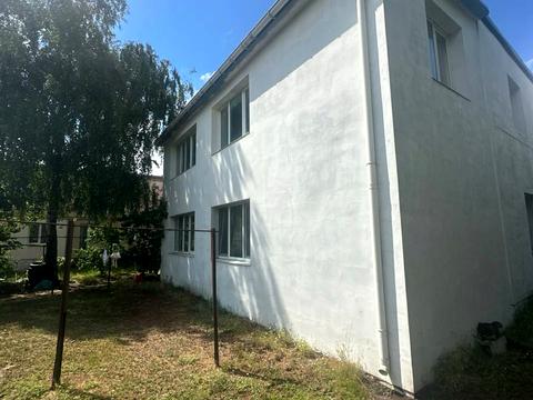 квартира за адресою вишнева, 13