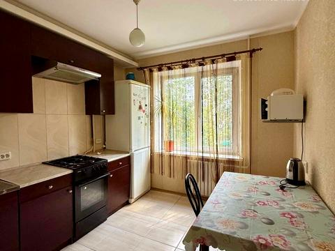 квартира за адресою Героїв просп., 45