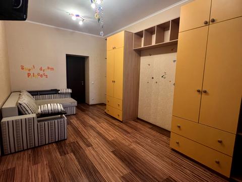 квартира за адресою Володимира Івасюка просп. (Героїв Сталінграду), 4