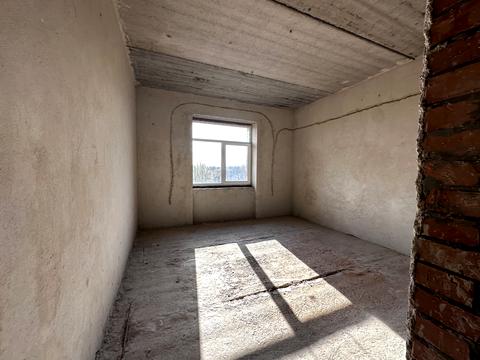 комерційна за адресою Зоряна, 8