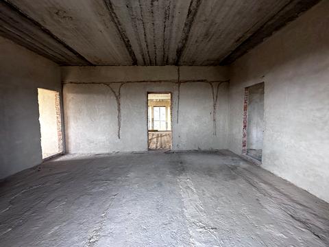 комерційна за адресою Зоряна, 8