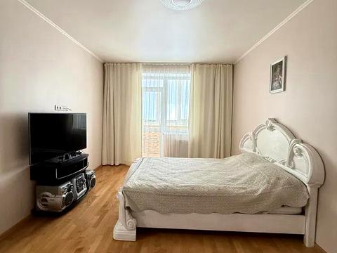 квартира за адресою Братів Міхновських вул. (Московська), 32Б