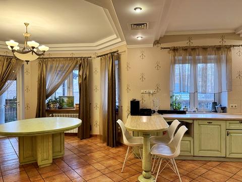 будинок за адресою Олени Теліги вул. (Лермонтова), 8
